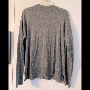 Old navy sweater